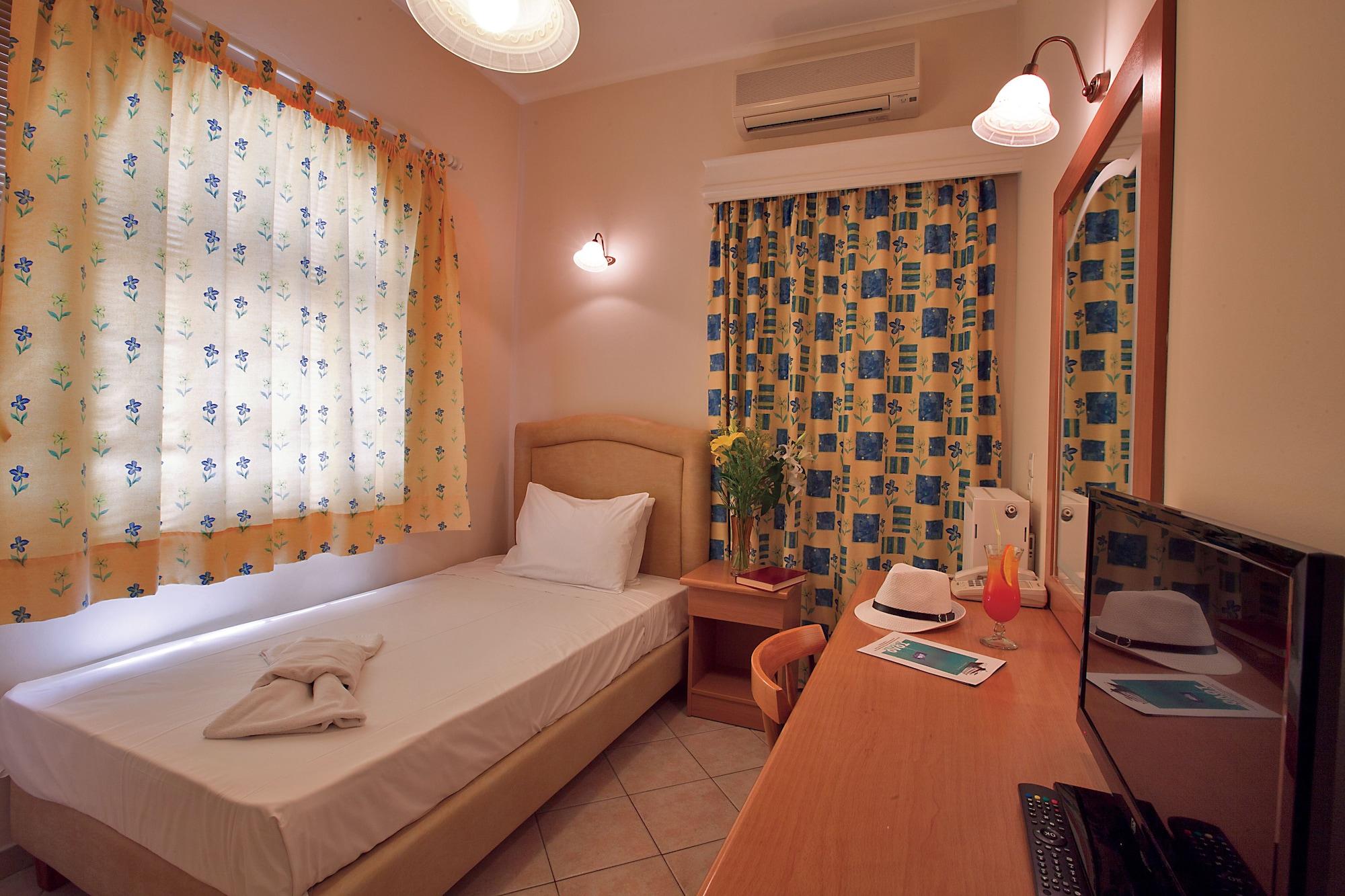 Epidavria Hotel Tolo Bagian luar foto