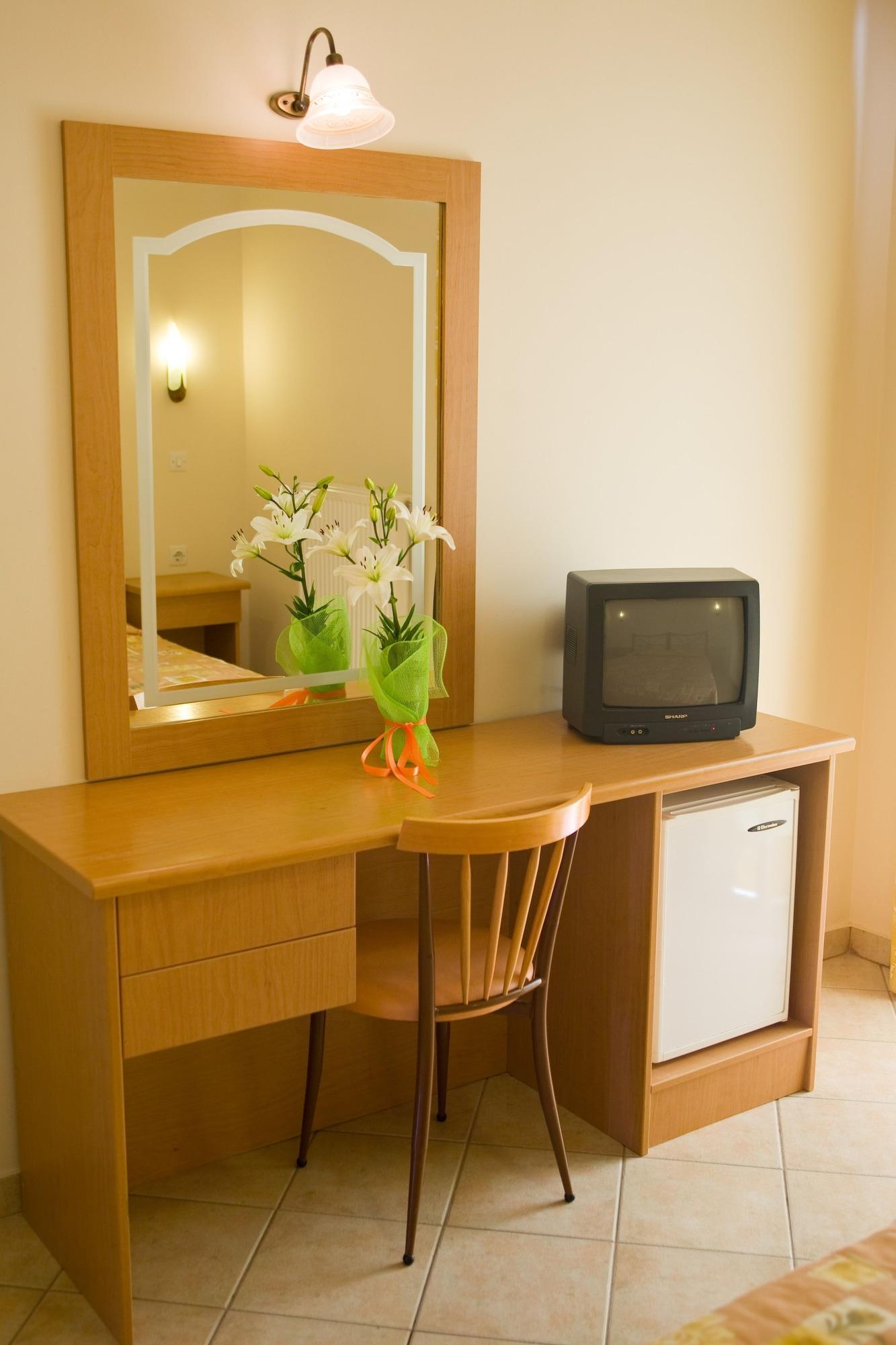 Epidavria Hotel Tolo Bagian luar foto