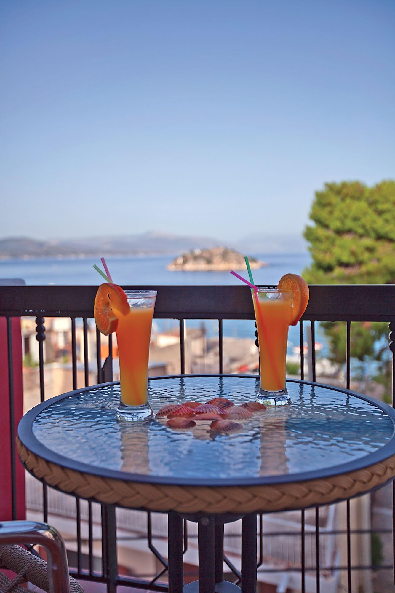 Epidavria Hotel Tolo Bagian luar foto