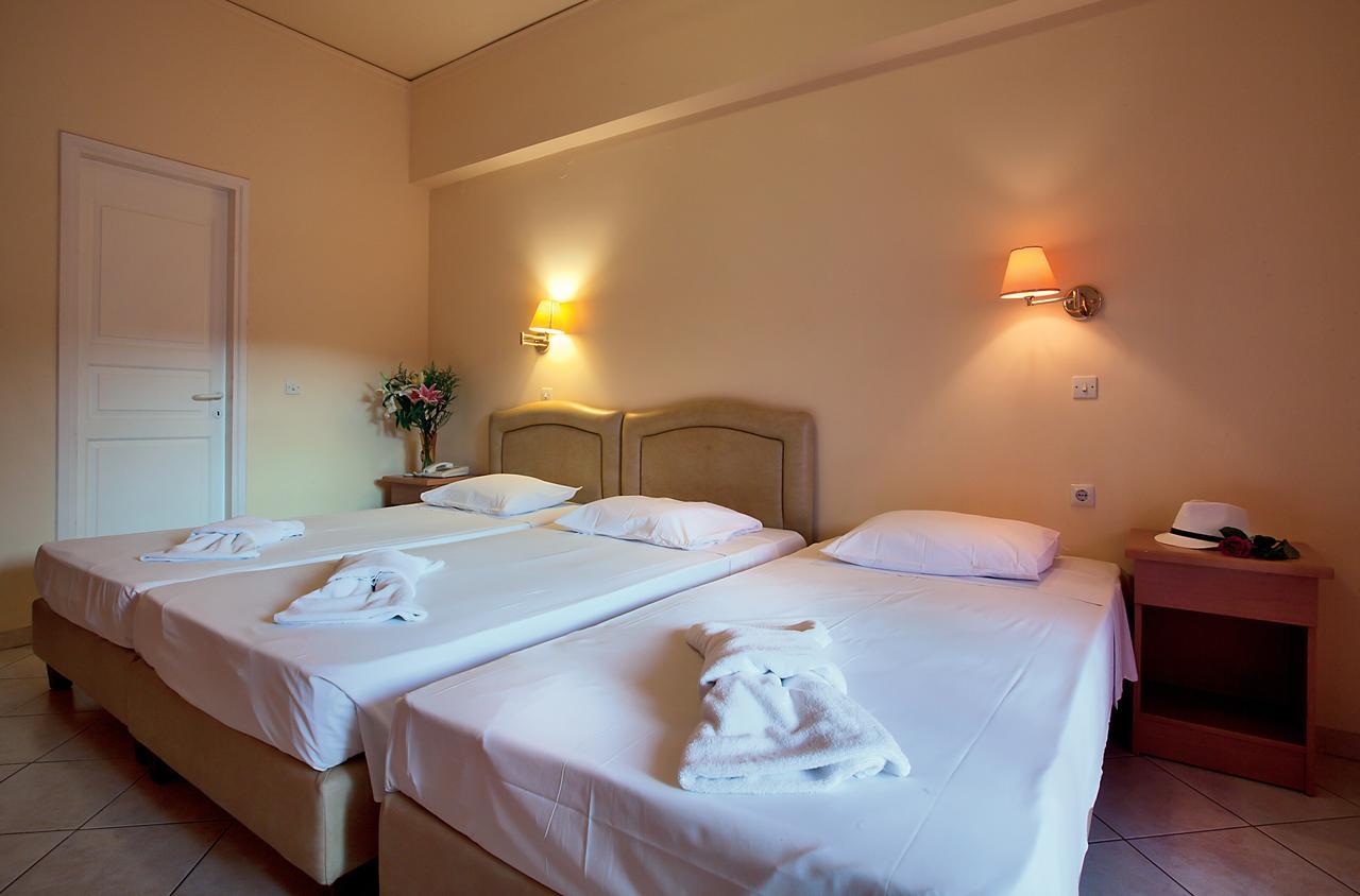 Epidavria Hotel Tolo Bagian luar foto